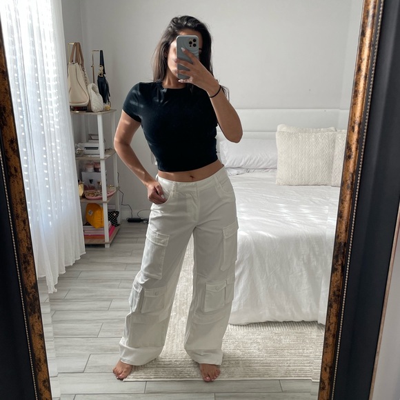 Alice + Olivia Cay Cargo Off White Pants